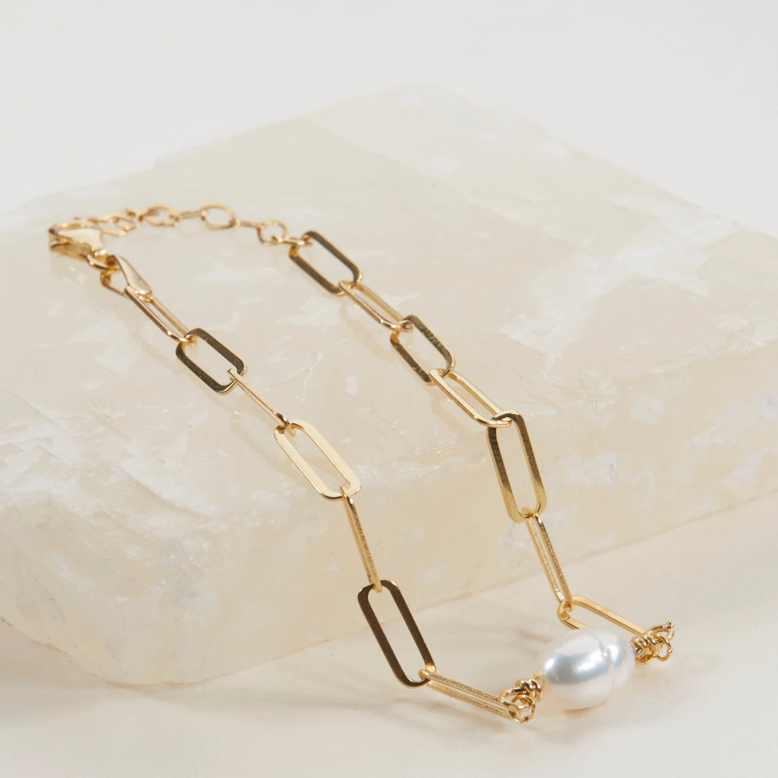 Pearl Paperclip Chain Bracelet